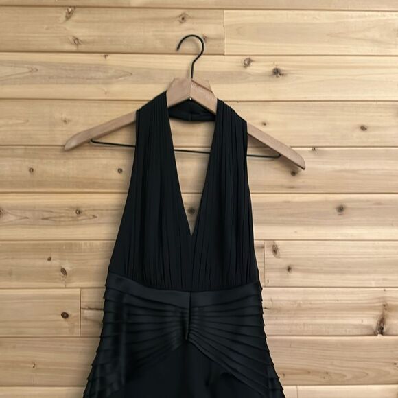 Tadashi Shoji Size 6 100% Silk Floor Length Ruffle Halter Neck Gown Maxi Dress - Picture 2 of 14